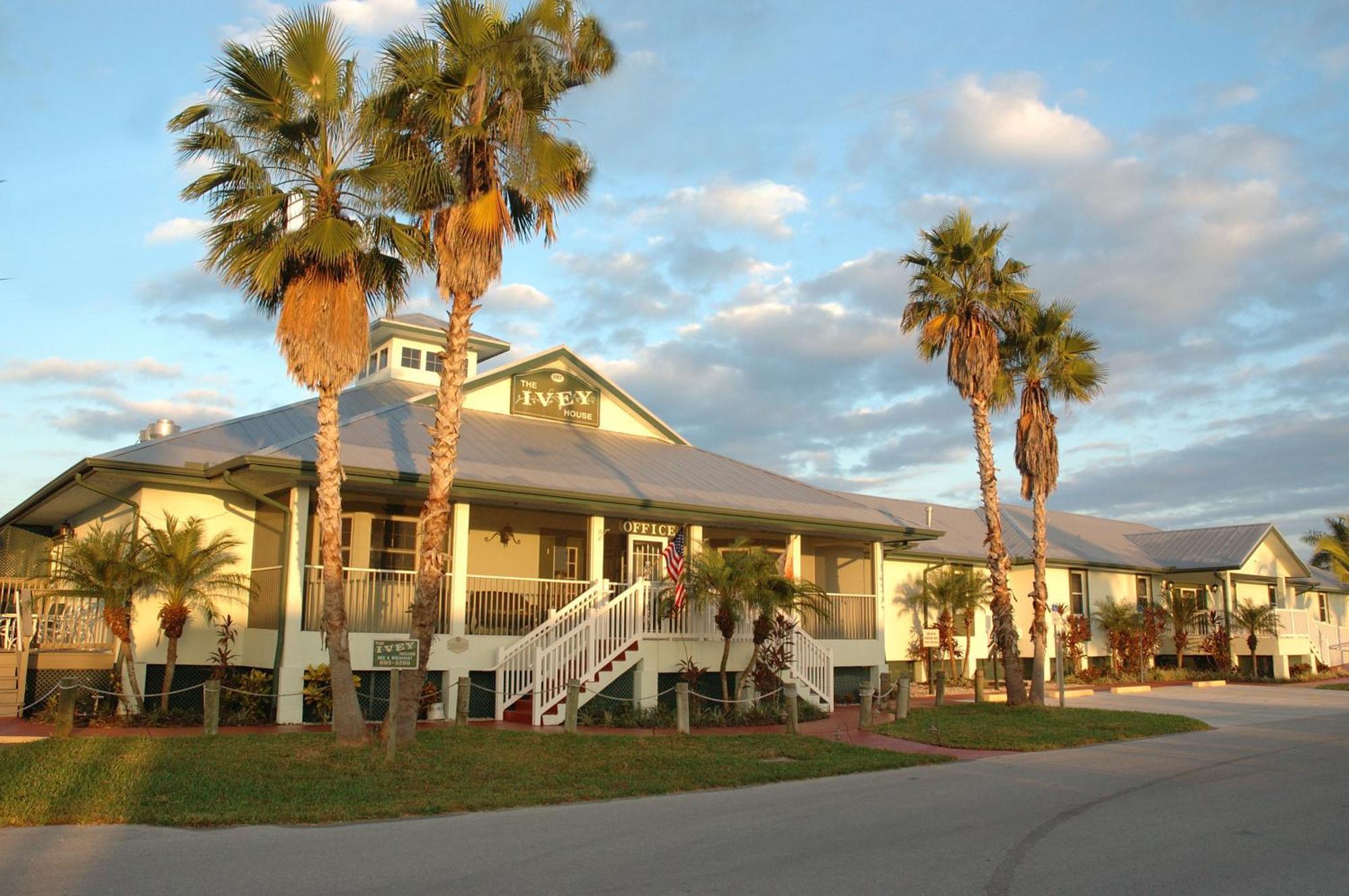 Ivey House Everglades Adventures Hotel Dış mekan fotoğraf